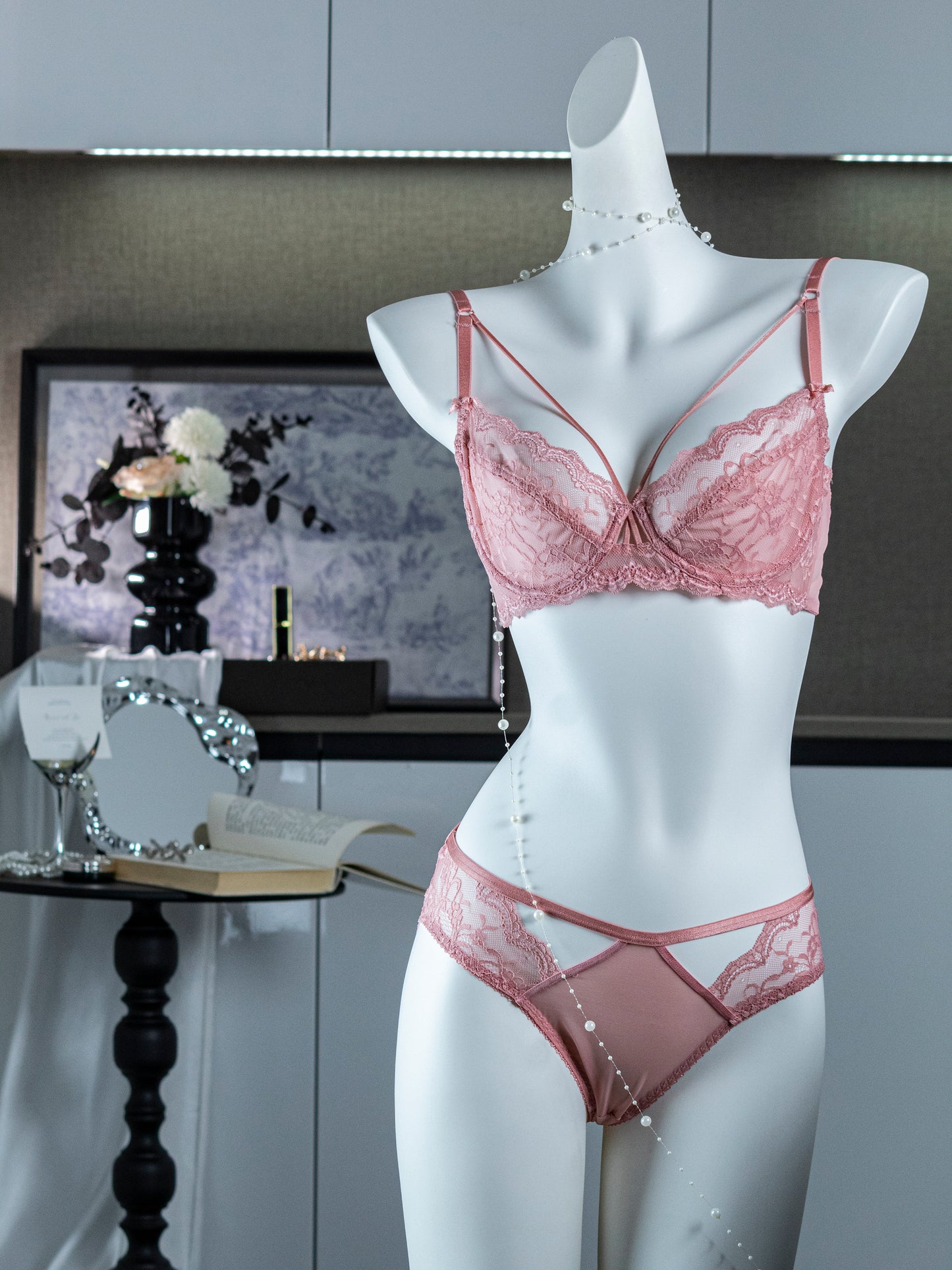 Pink Delicate Lace Lingerie Set