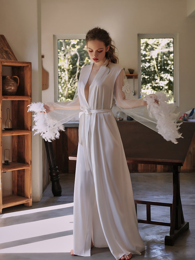 White Solid Elegant Feather Night-robe