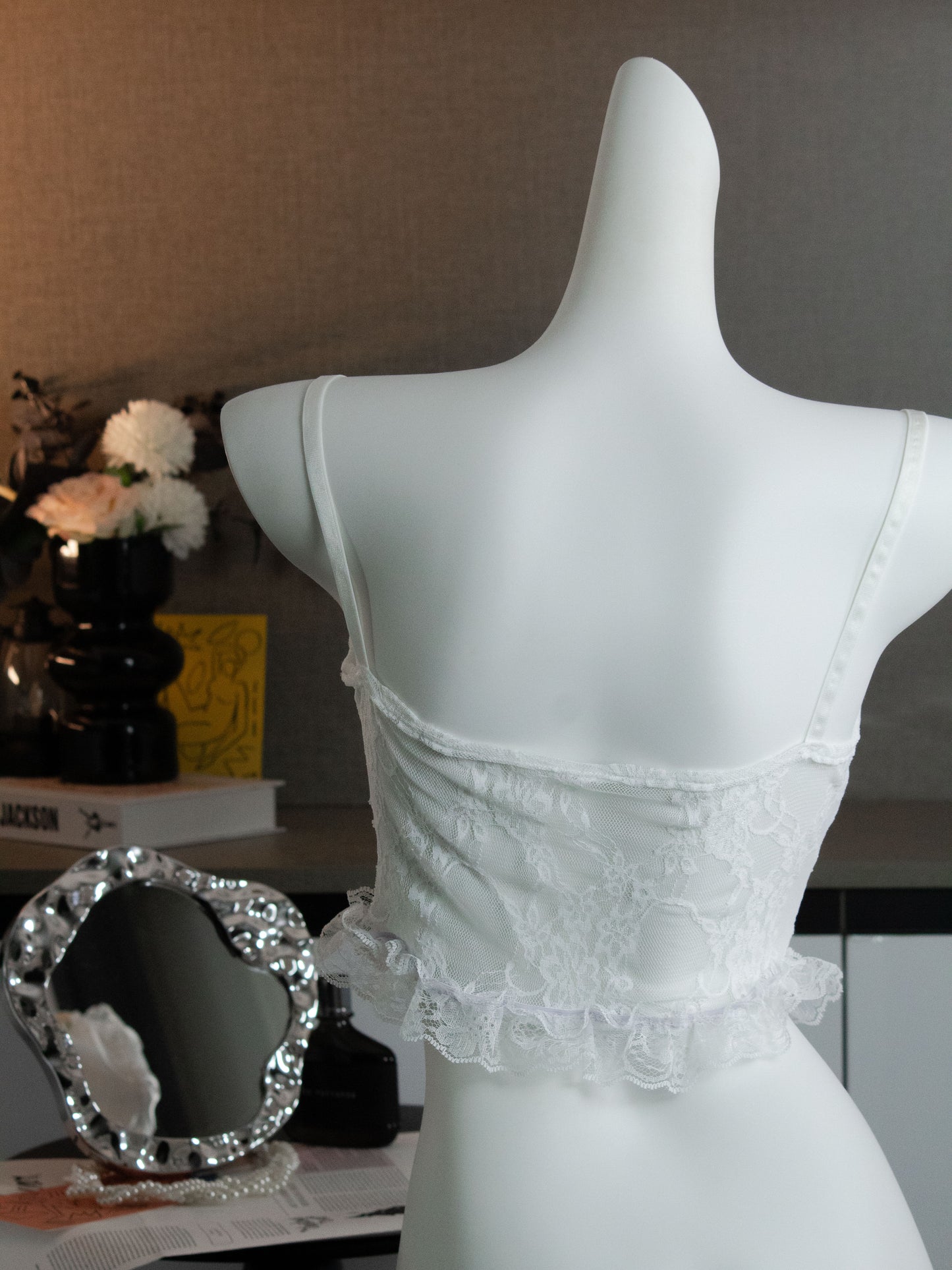 White Solid Elegant Lace Corset